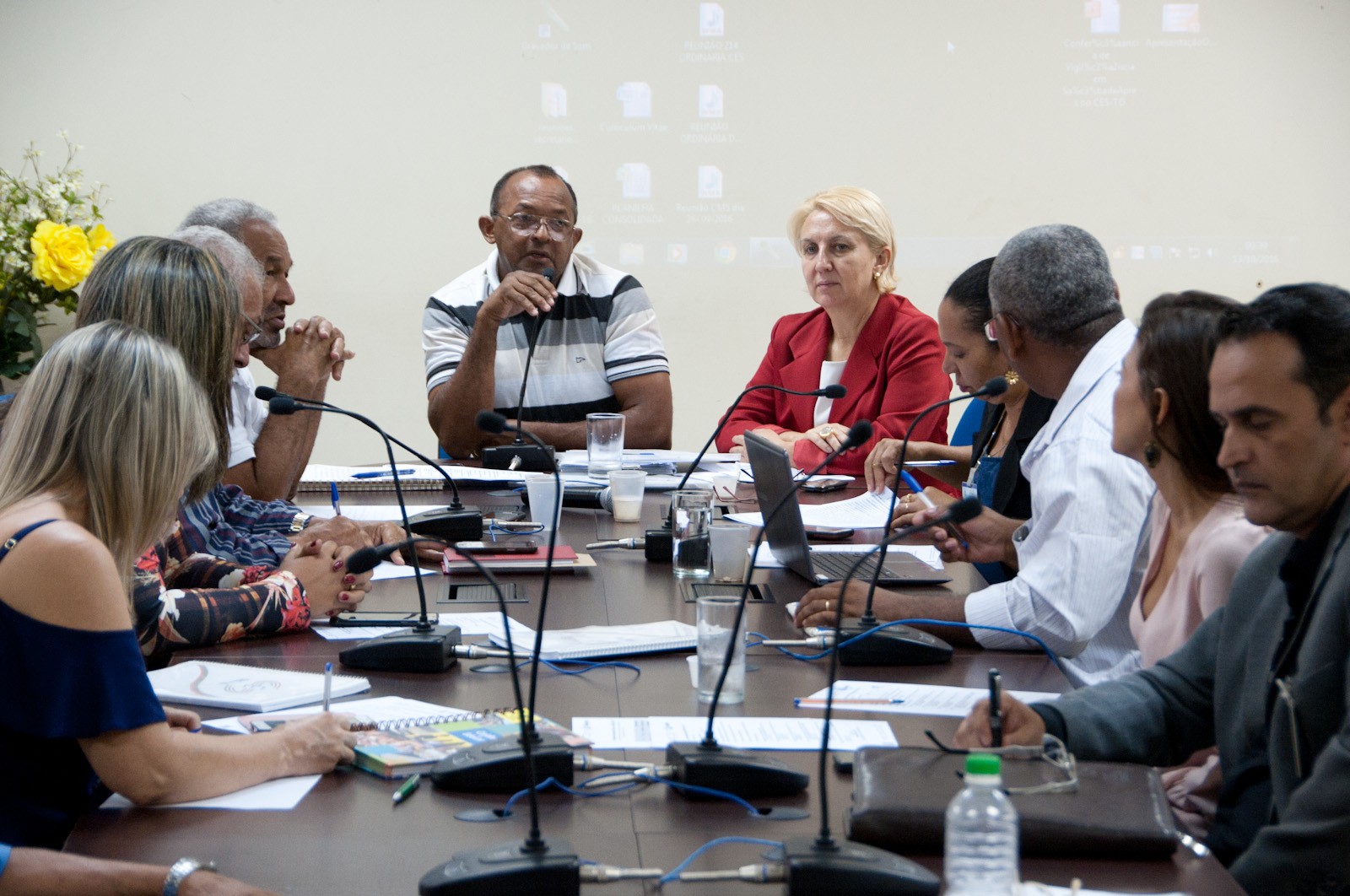 Reunião ocorreu nesta quinta-feira, 13
