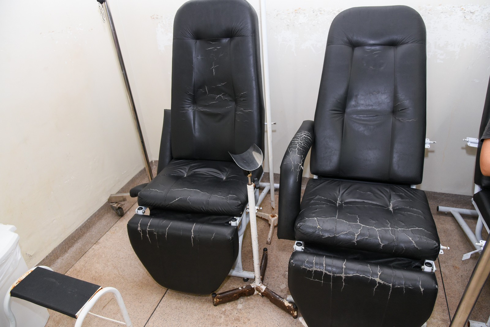 Poltronas da UPA Norte em que pacientes são atendidos