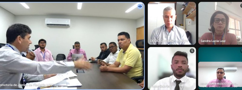 Promotor de Justiça Pedro Jainer Passos Clarindo da Silva conduziu a reunião