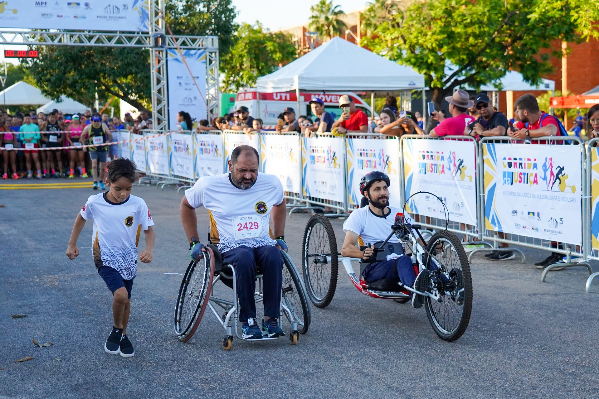 Dailson Moraes concluiu os 5 km em uma handcycle