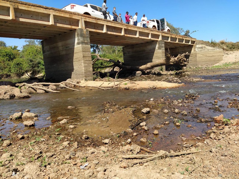 Imagem da ponte do Rio Dueré