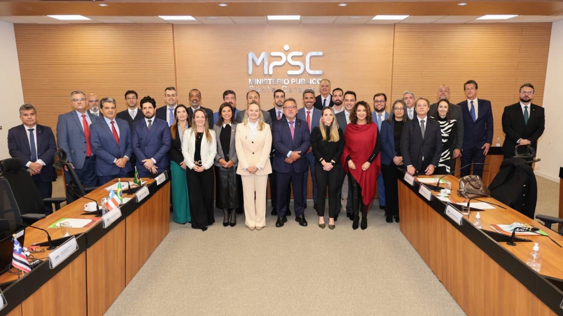 Durante o evento, foi defendida a criação de uma pauta comum para fortalecer a atuação do Ministério Público e dar respostas mais eficazes à sociedade