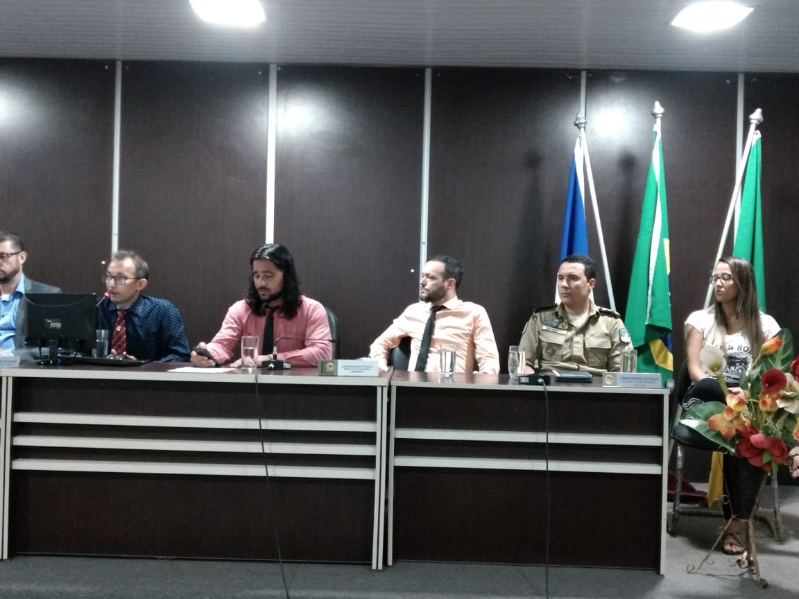 o Promotor de Justiça destacou que a segurança pública é um dever não só da União e do Estado