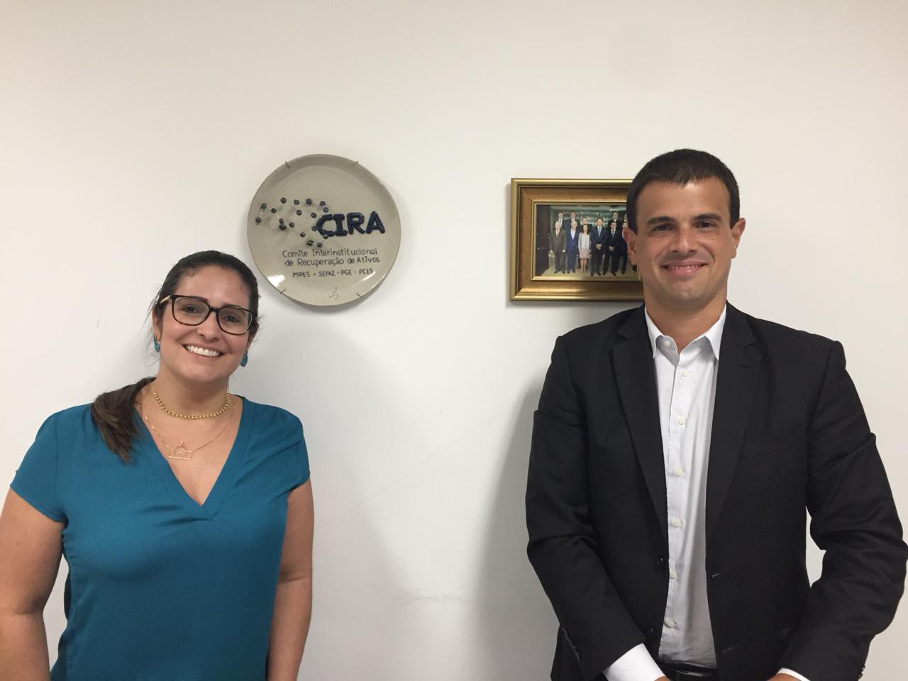 Thais Cairo com o promotor de Justiça Luís Felipe, atual coordenador do Cira