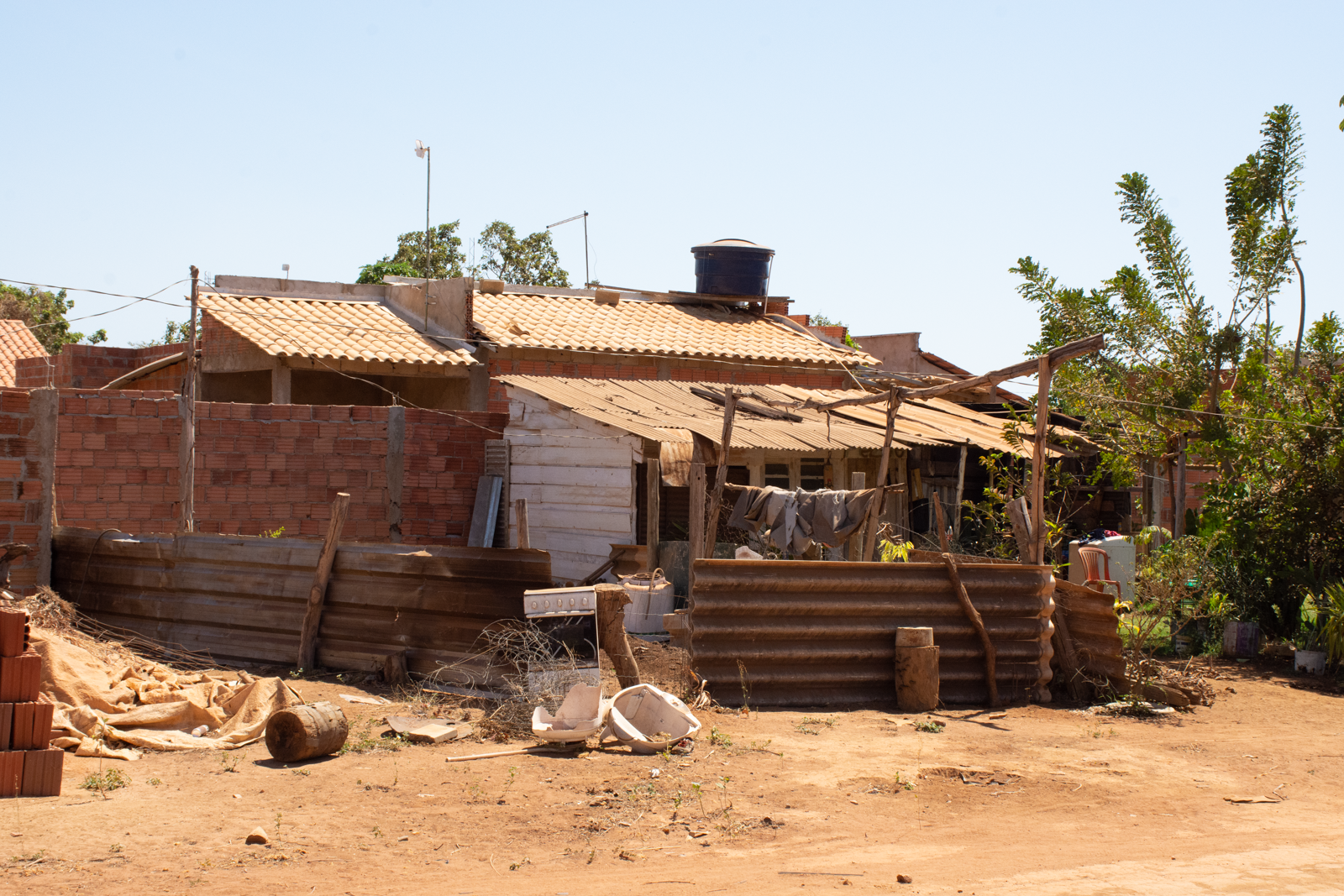 Mais um registro das casas locais