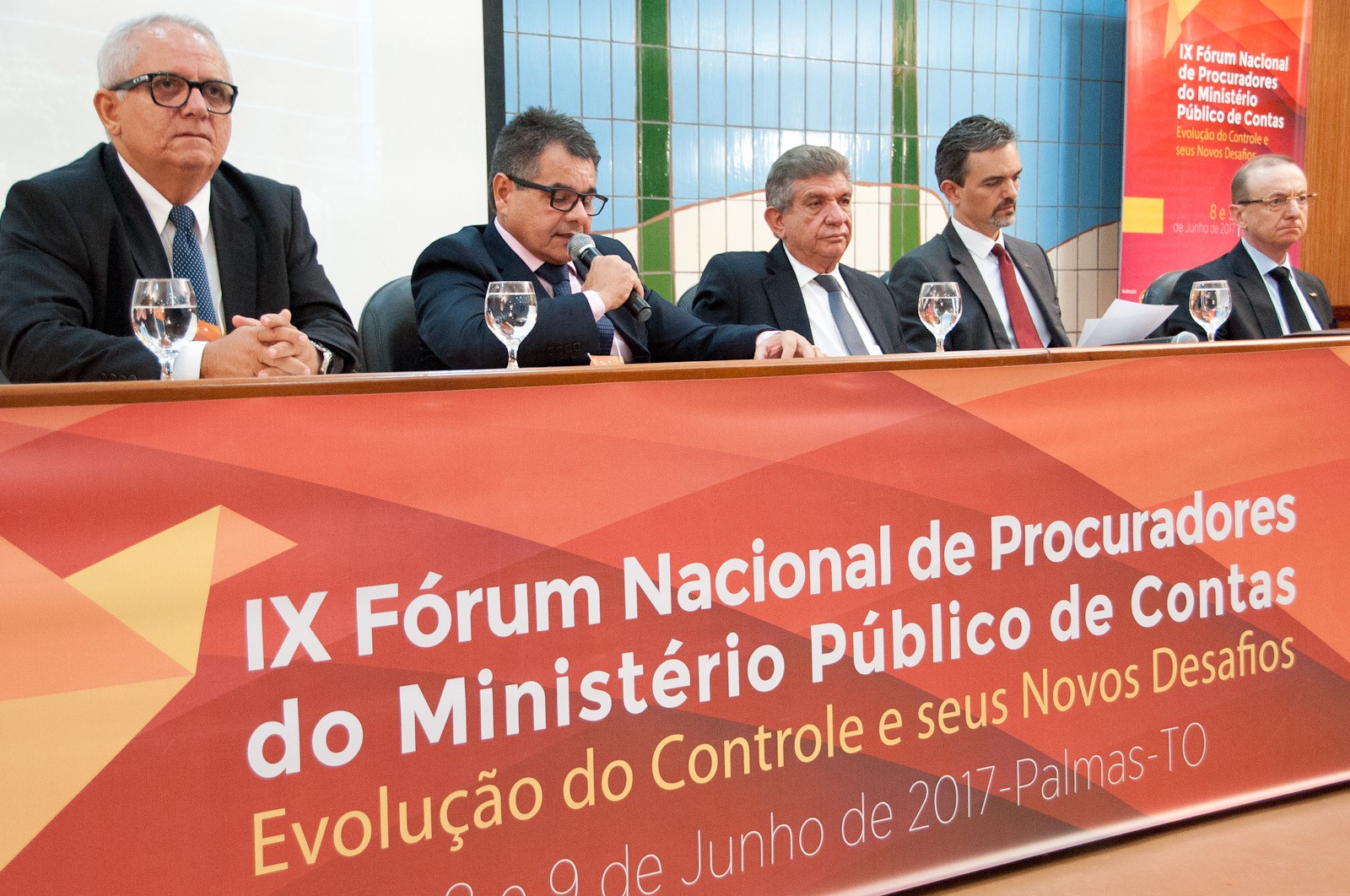 Abertura ocorreu na noite de quinta-feira