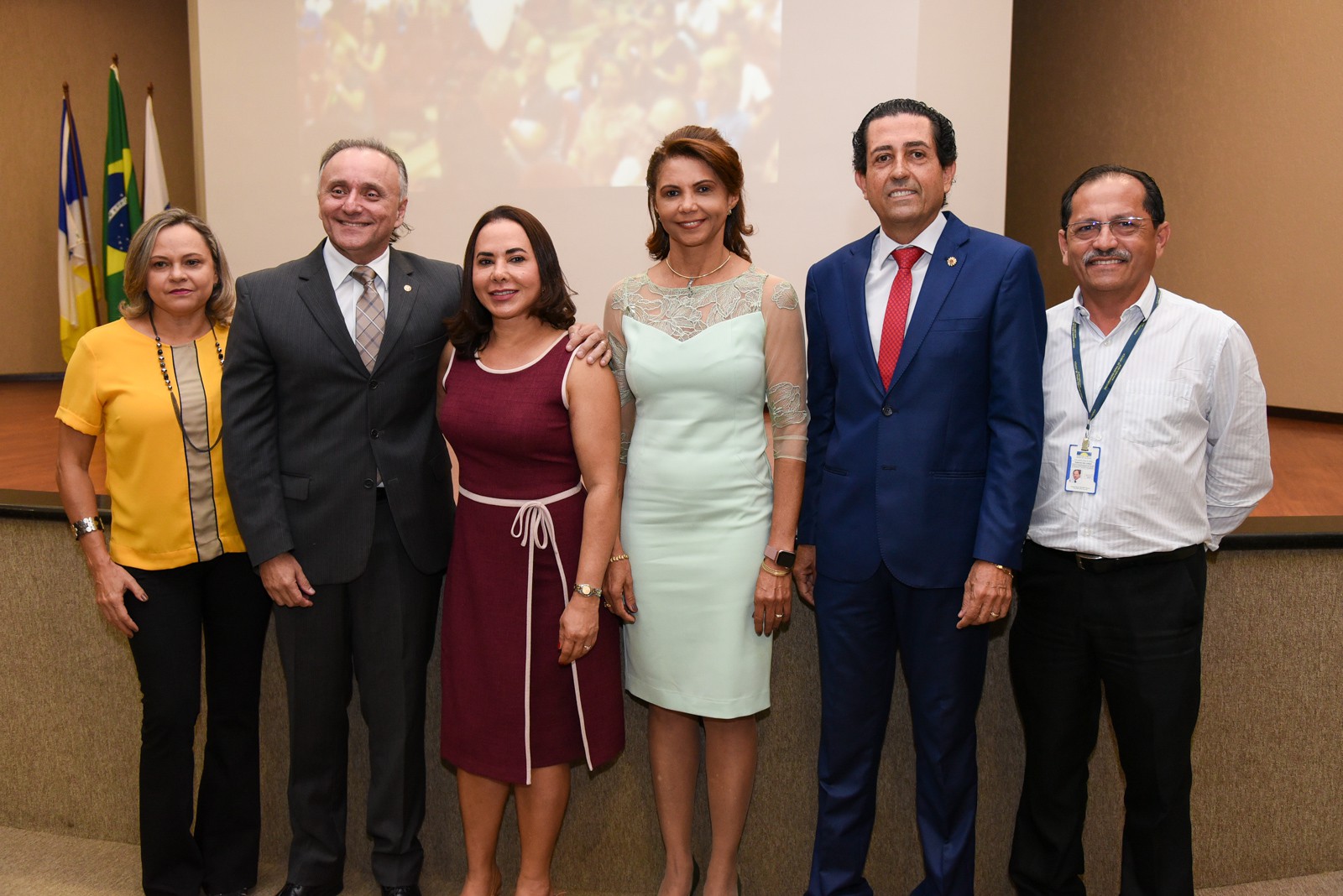 Membros e servidores que se aposentaram nesta quarta-feira, 18