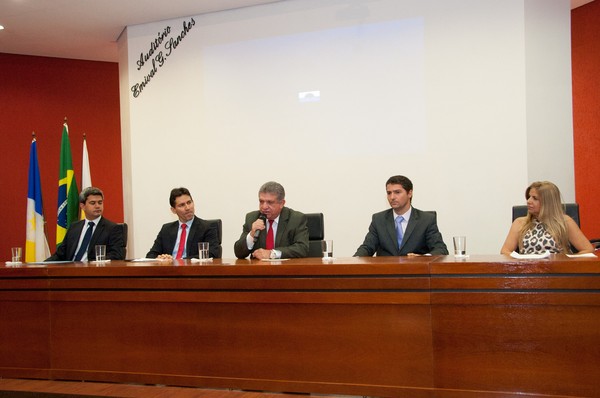 O Ministério Público irá fiscalizar o cumprimento da Lei