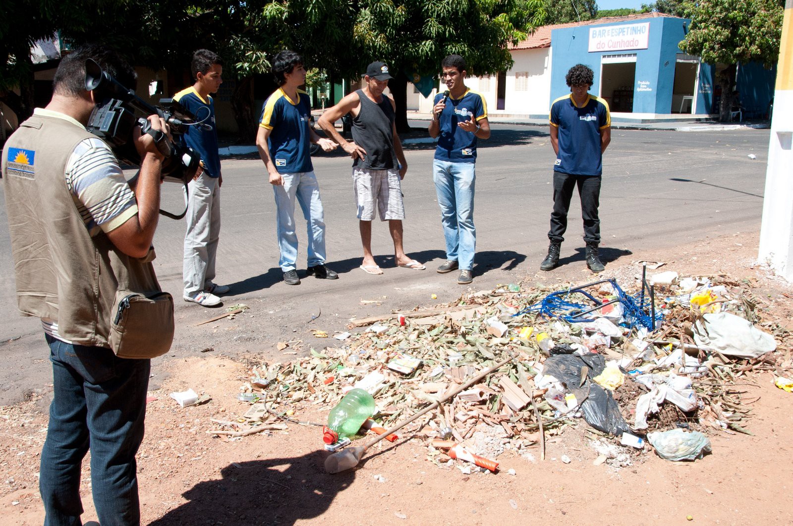 Equipe Ecocidadania aponta problemas ambientais 