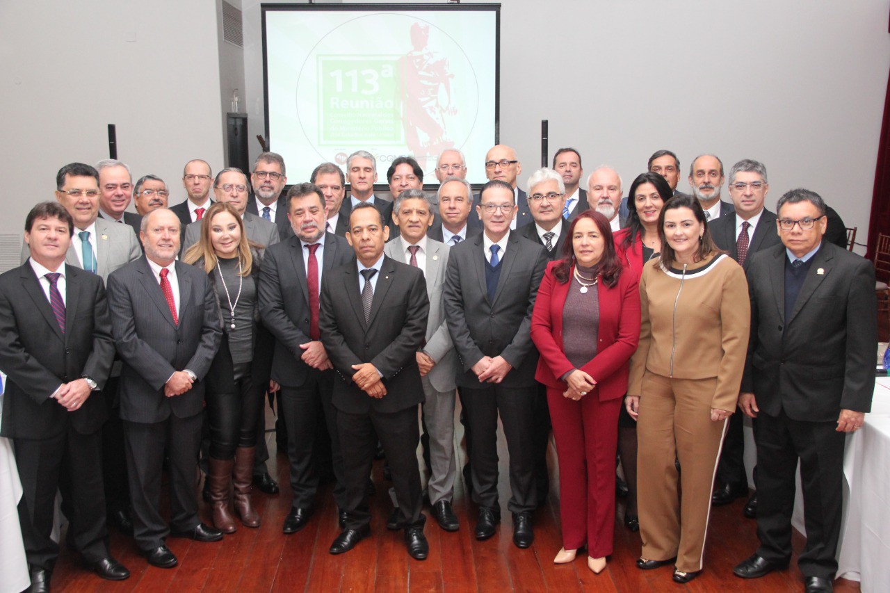 Corregedor-Geral do MP do TO com demais corregedores de outras unidades