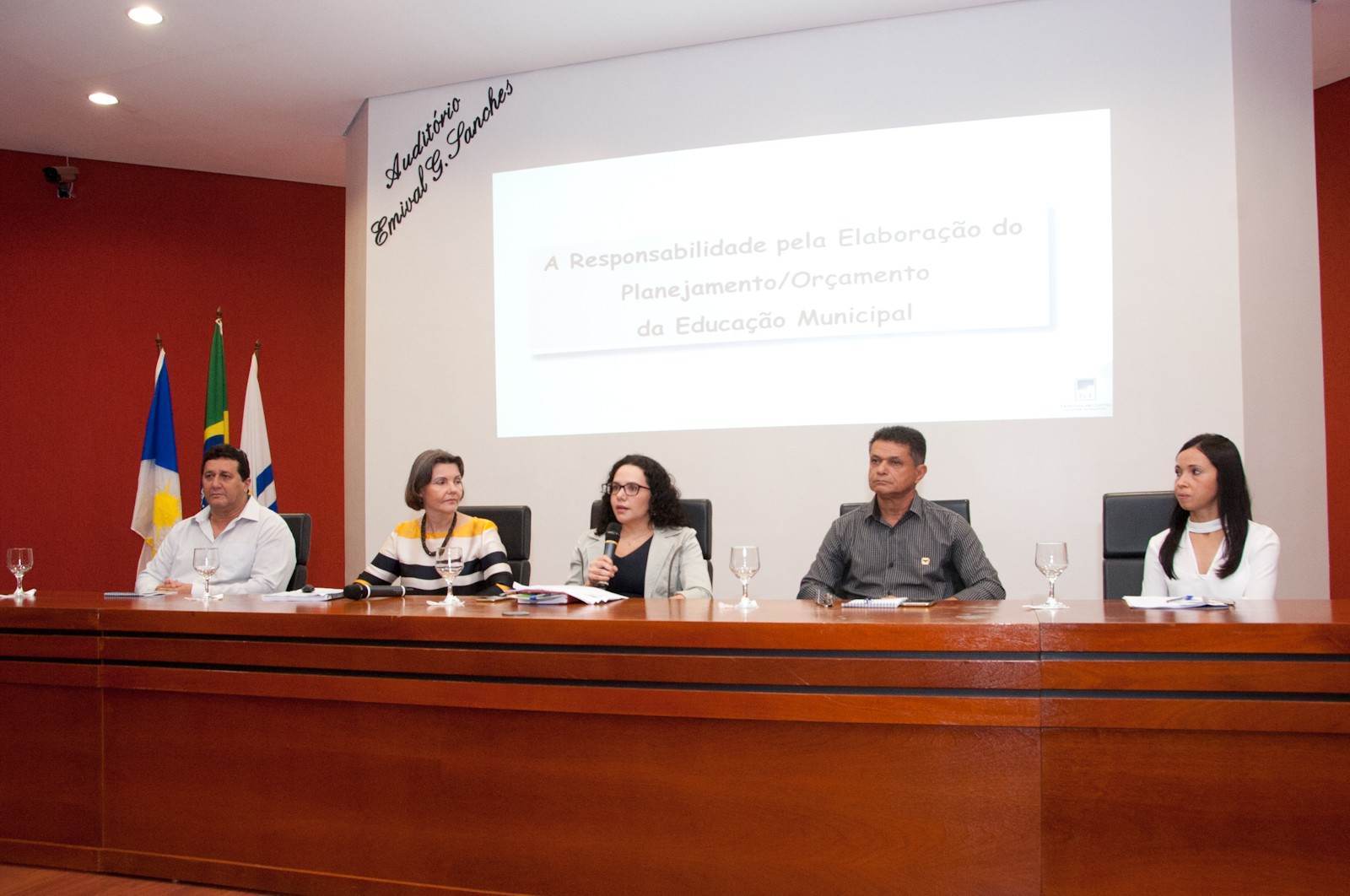 Este é o II Ciclo de Debates realizado pelo MPE