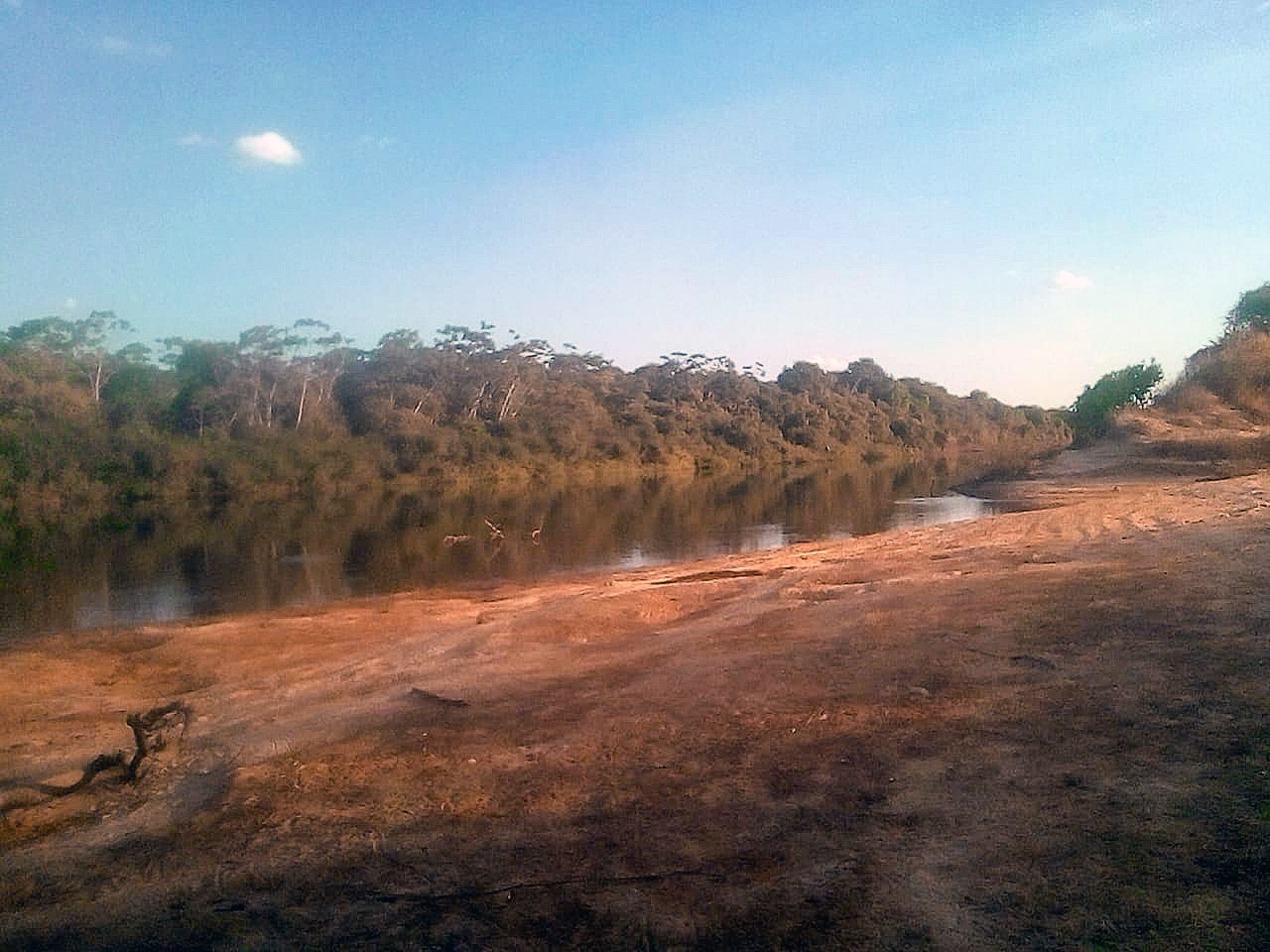 Registro do leito do rio Formoso