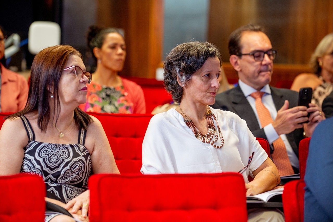 As coordenadoras do Cesaf-ESMP, Cleivane Reis e Gleiva Giuvannucci, participaram do Curso Formação de Formadores (Fofo)