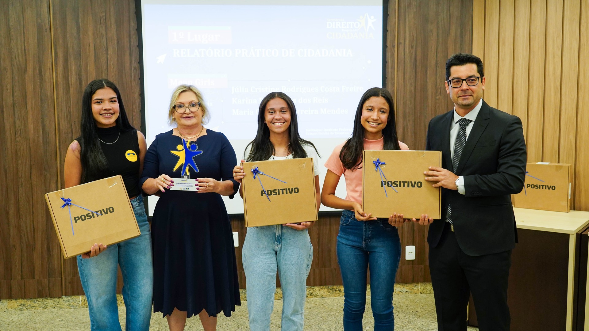 Estudantes vencedoras do IFTO - Campus Paraíso
