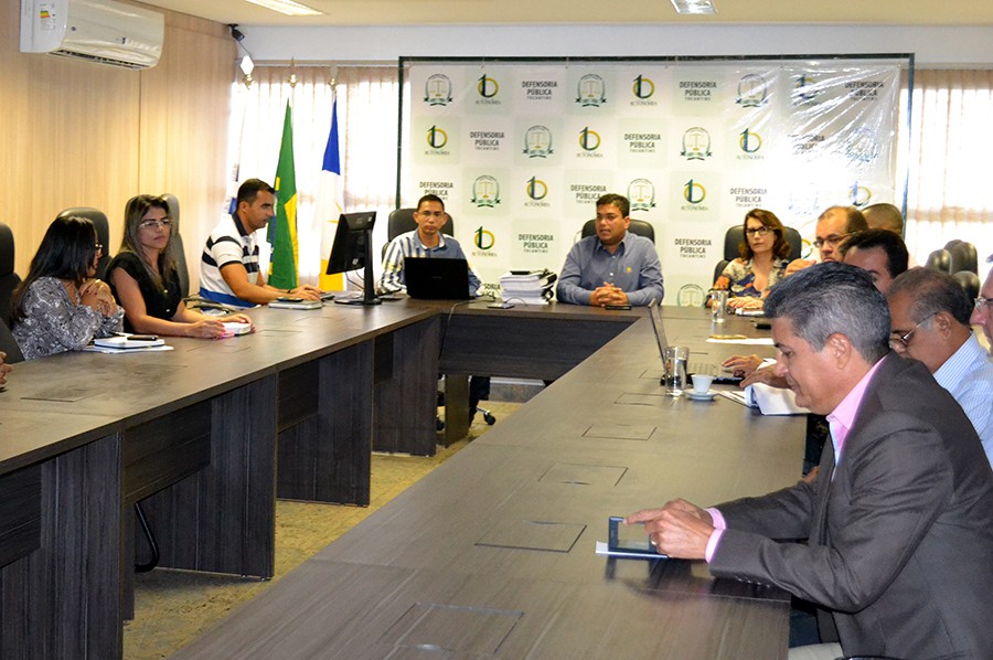 A reunião aconteceu na quarta-feira, 13