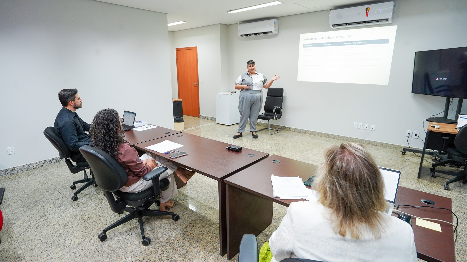 Larissa Neves Parente, assessora na 7ª Procuradoria de Justiça, destacou a experiência plural proporcionada pela turma
