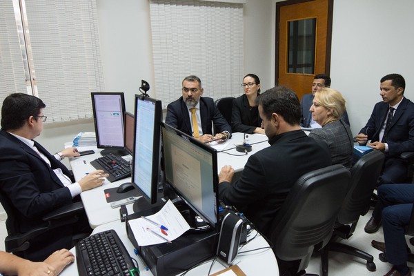 Registro de audiência realizada no dia 08 de maio