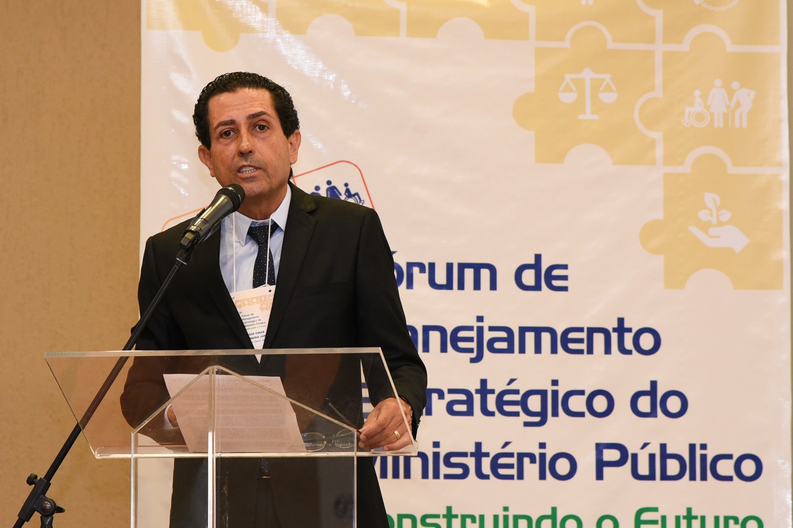Procurador-Geral de Justiça, José Omar, durante solenidade de abertura