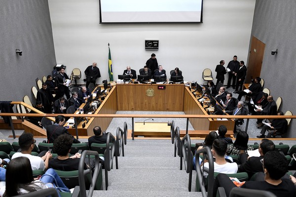 Sexta Turma do Superior Tribunal de Justiça aceita provas que haviam sido descartadas em lixeira