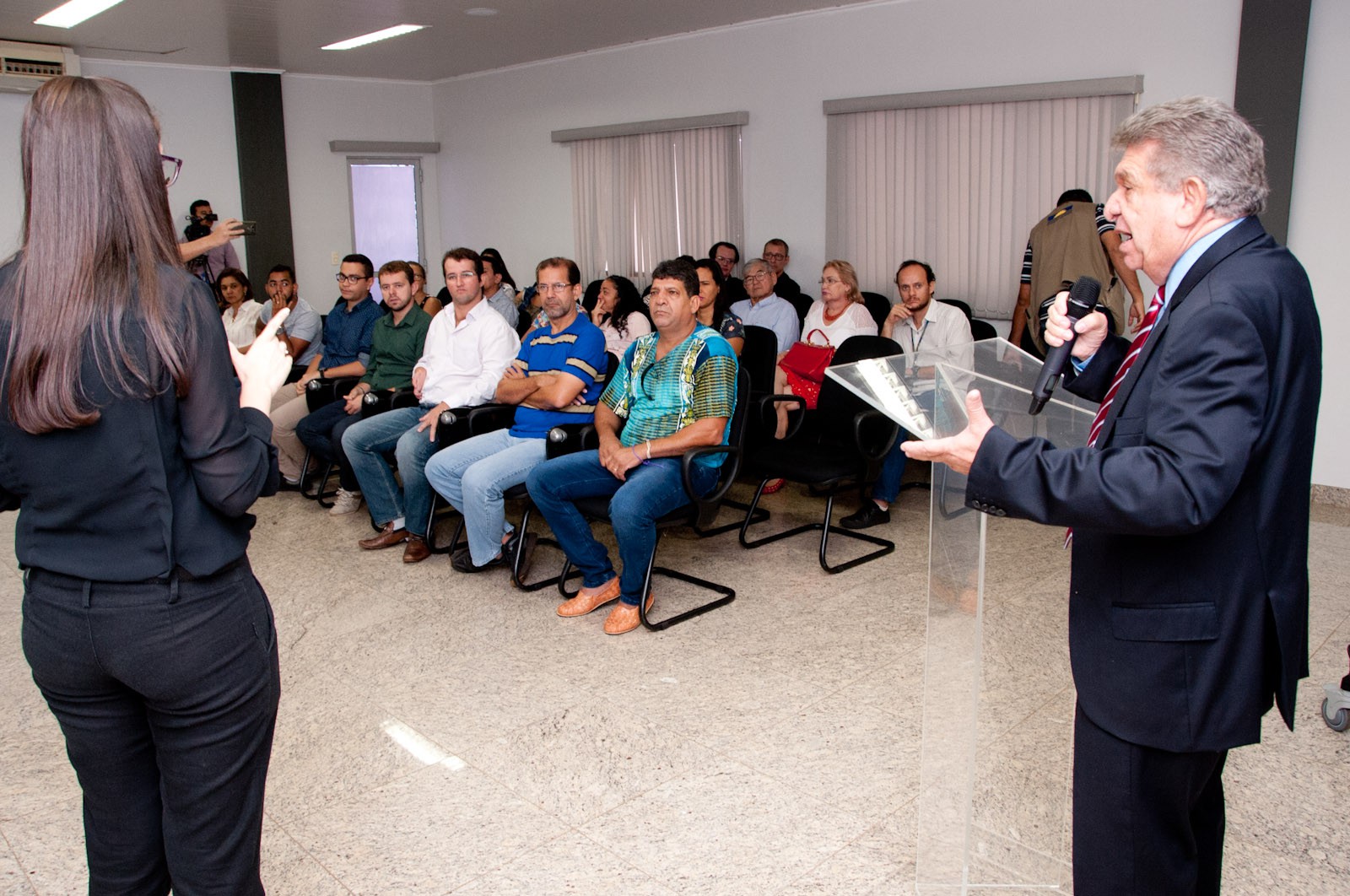 PGJ discursa na abertura do evento
