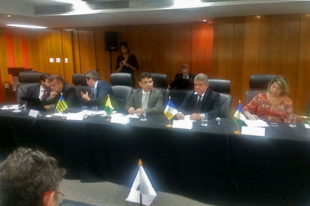 Clenan Renaut durante a reunião