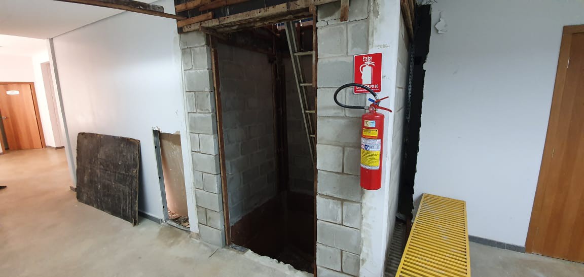 Elevador integrará os dois pavimentos