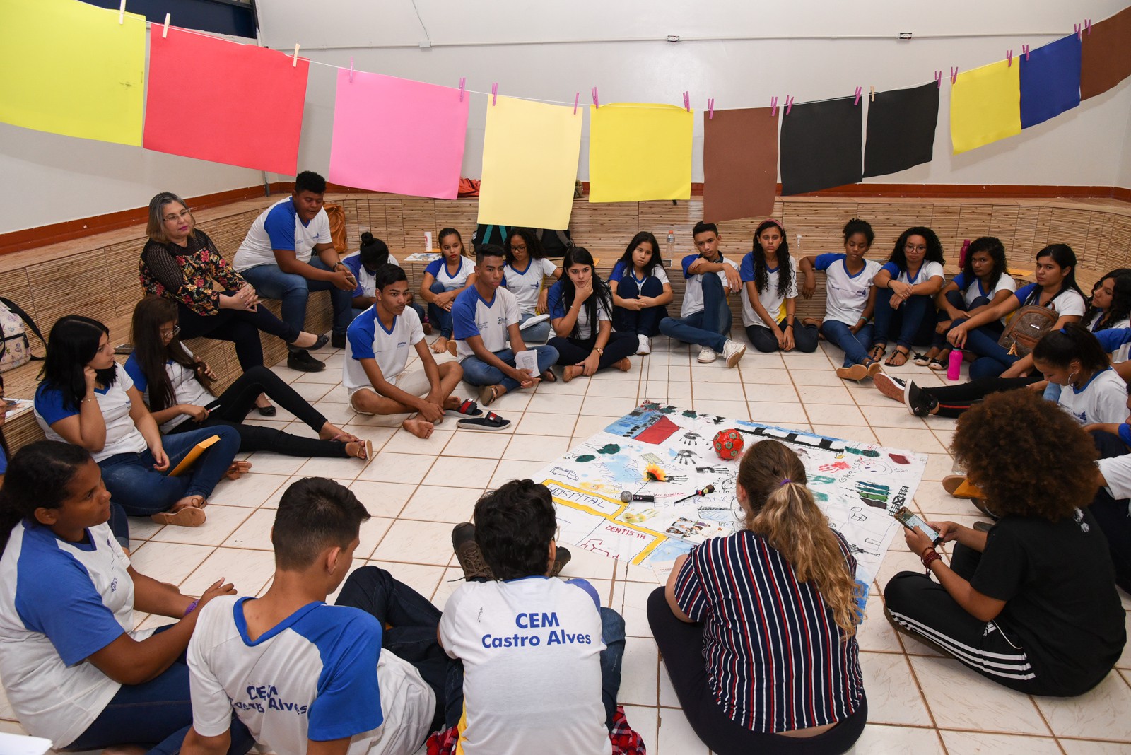 Estudantes do 1º e 2º ano do Ensino Médio debateram sobre a juventude