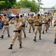 Dia começou com desfile das forças de segurança do Estado