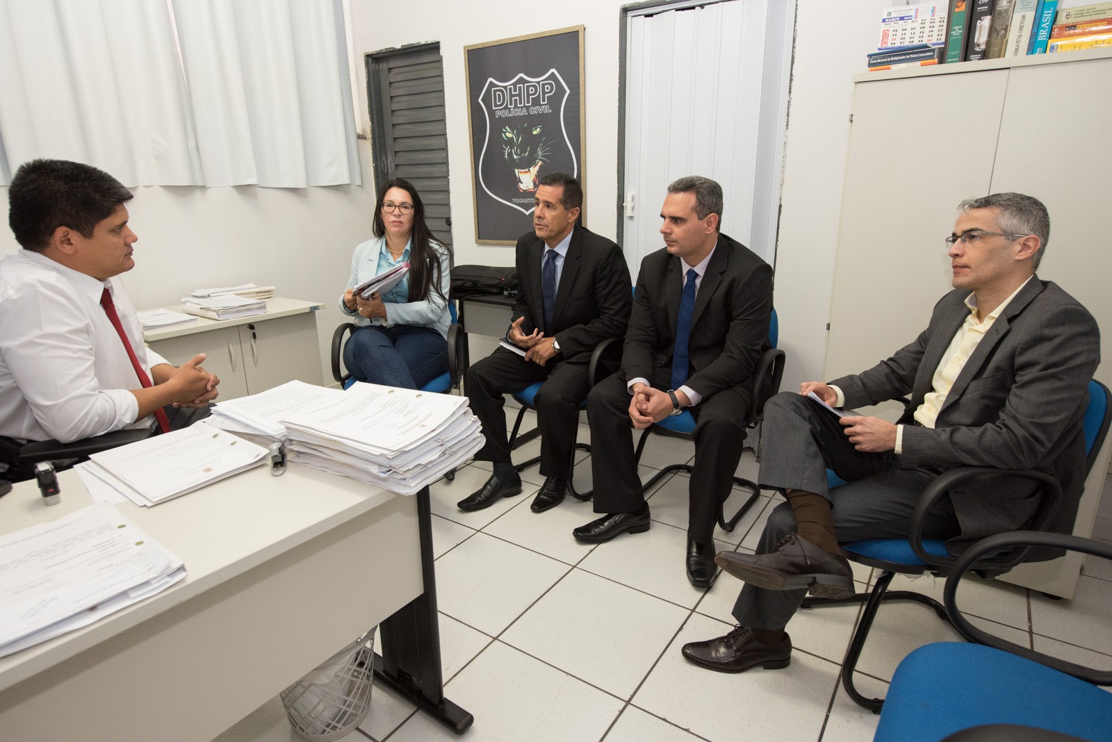 Diversas delegacias e outros órgãos da polícia foram vistoriados