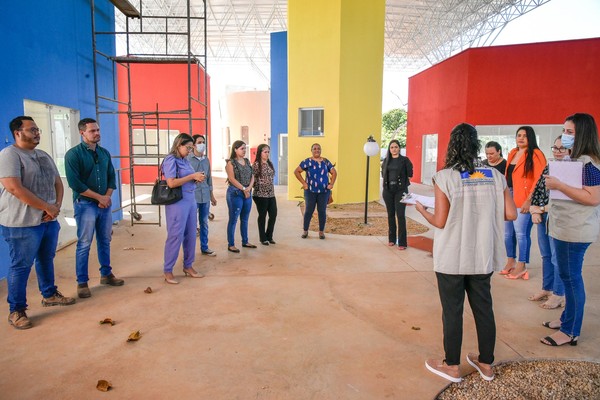 Equipes do CaoSAÚDE e do município presentes à vistoria