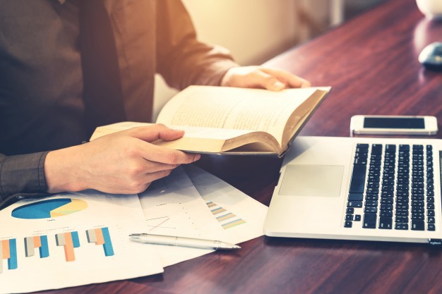Cursos têm duração de 30 horas e ocorrerão na modalidade EaD