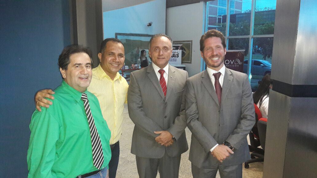 Rogério Sanches é recepcionado por membros do MPE