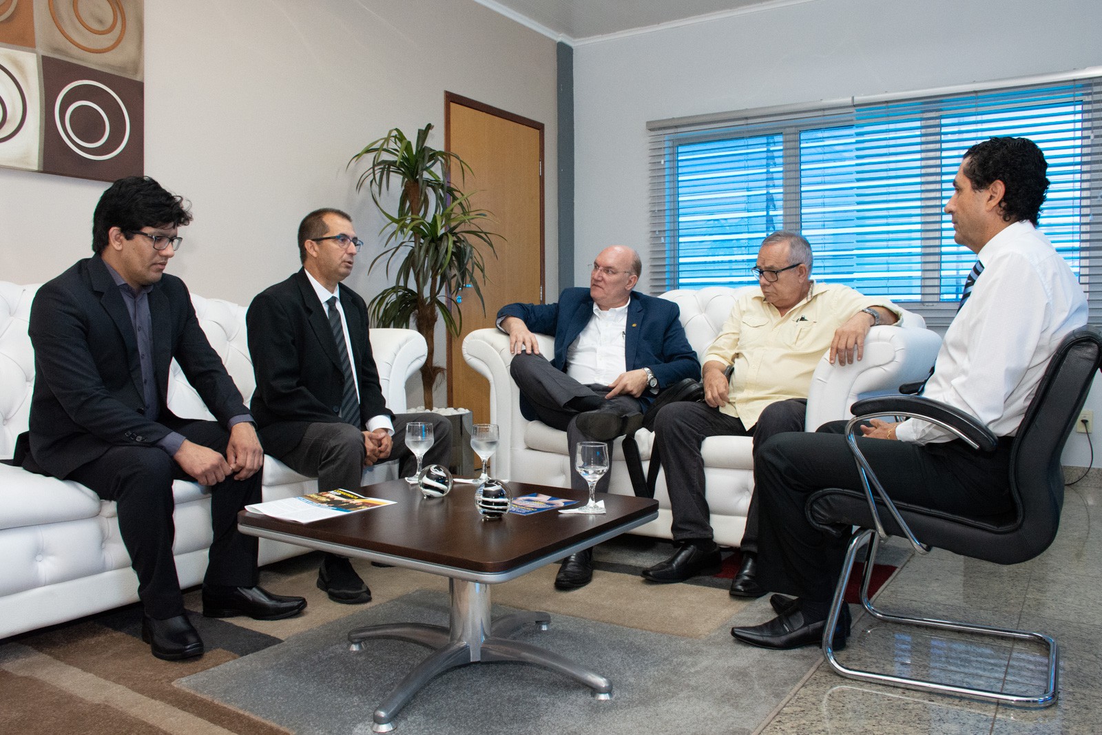 Audiência ocorreu no gabinete do PGJ (Foto: Ronaldo Mitt)