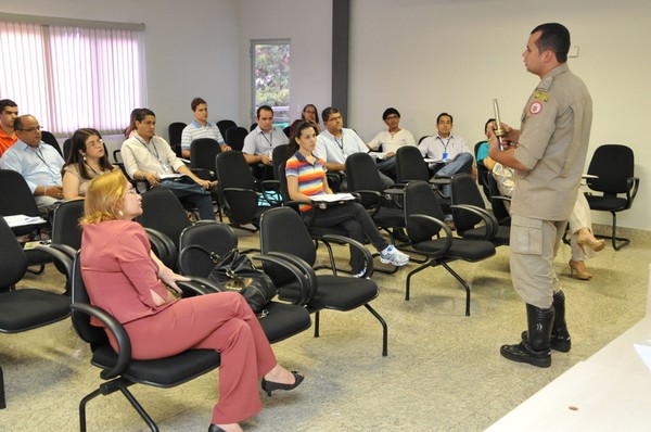 Aula teórica na sede da Procuradoria Geral de Justiça