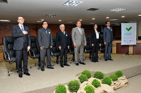 Subprocurador-Geral de Justiça entre as autoridades