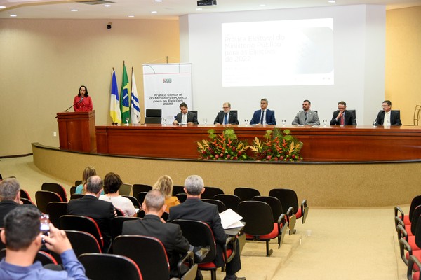 Abertura contou com a participação do Procurador-Geral  do MPTO, do Procurador da República, da diretora do CEsaf/ESPM e e membros do GTE Eleitoral