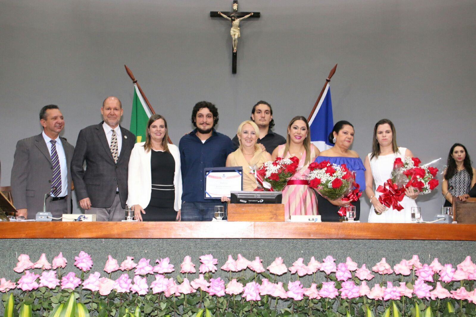 Sessão solene foi realizada nesta terça-feira