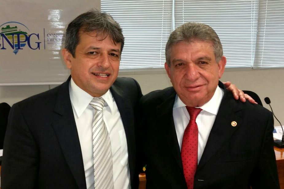PGJ Clenan Renaut junto ao eleito