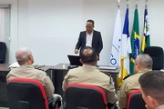 O promotor de Justiça Lissandro Aniello Alves Pedro em sua fala aos militares