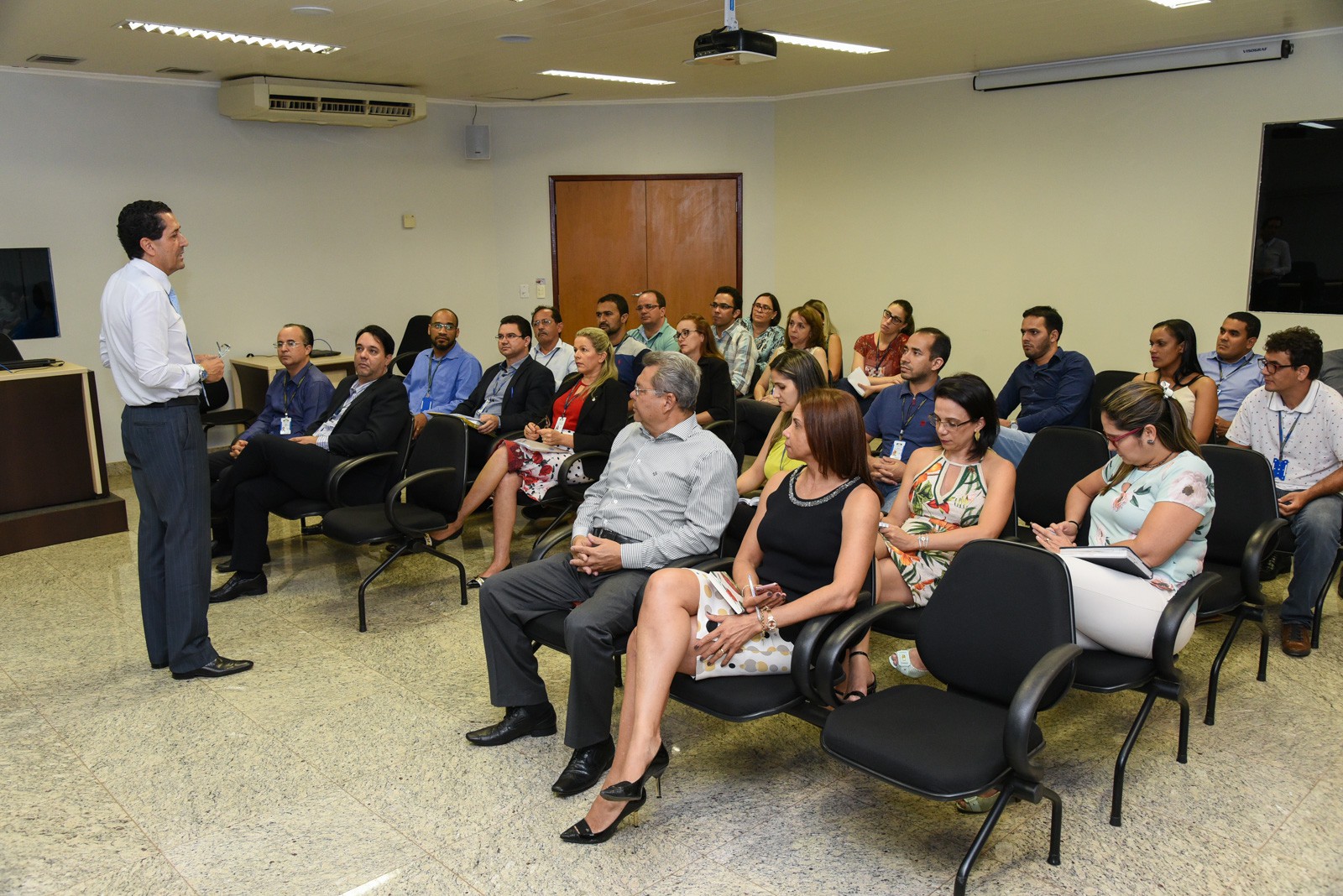 Reunião com equipe de trabalho