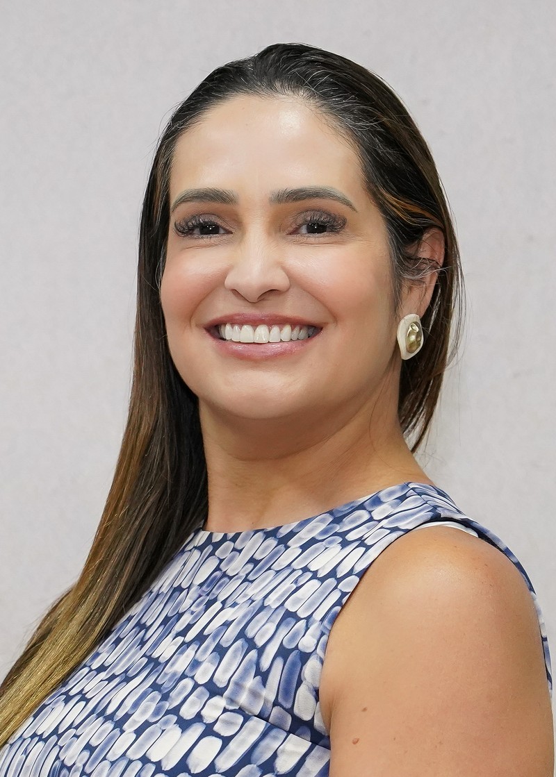 Thaís Cairo Souza Lopes