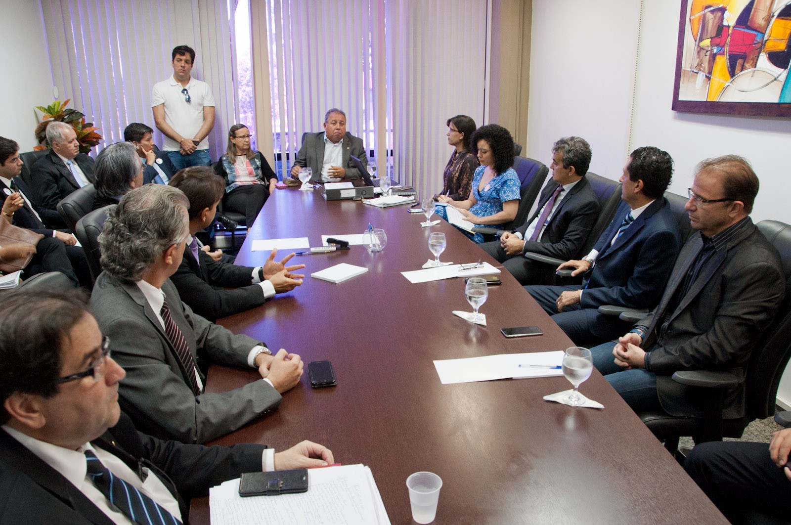 Reunião no TJ reuniu diversas entidades