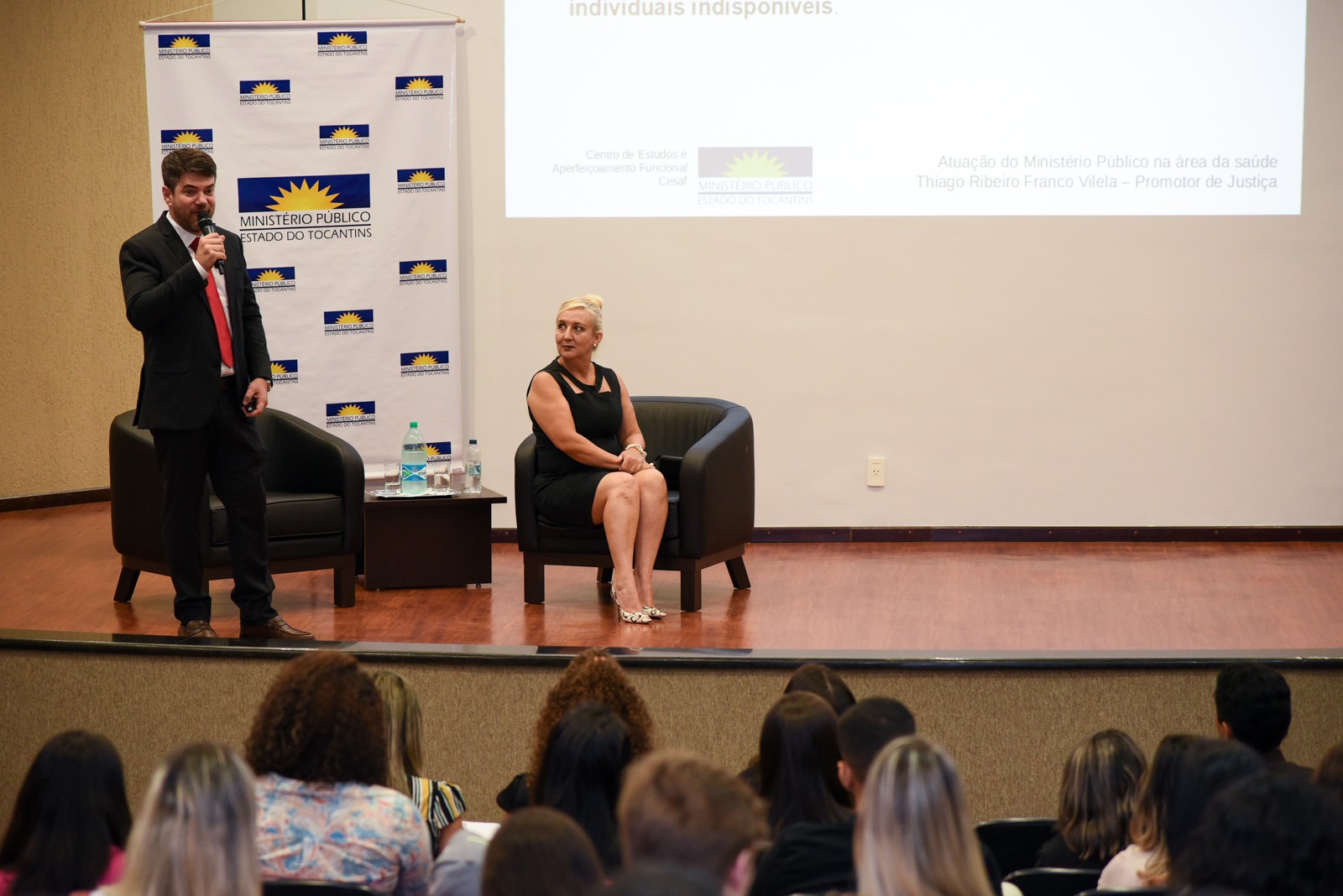 Promotor de Justiça Tiago Ribeiro recepcionou os estudantes