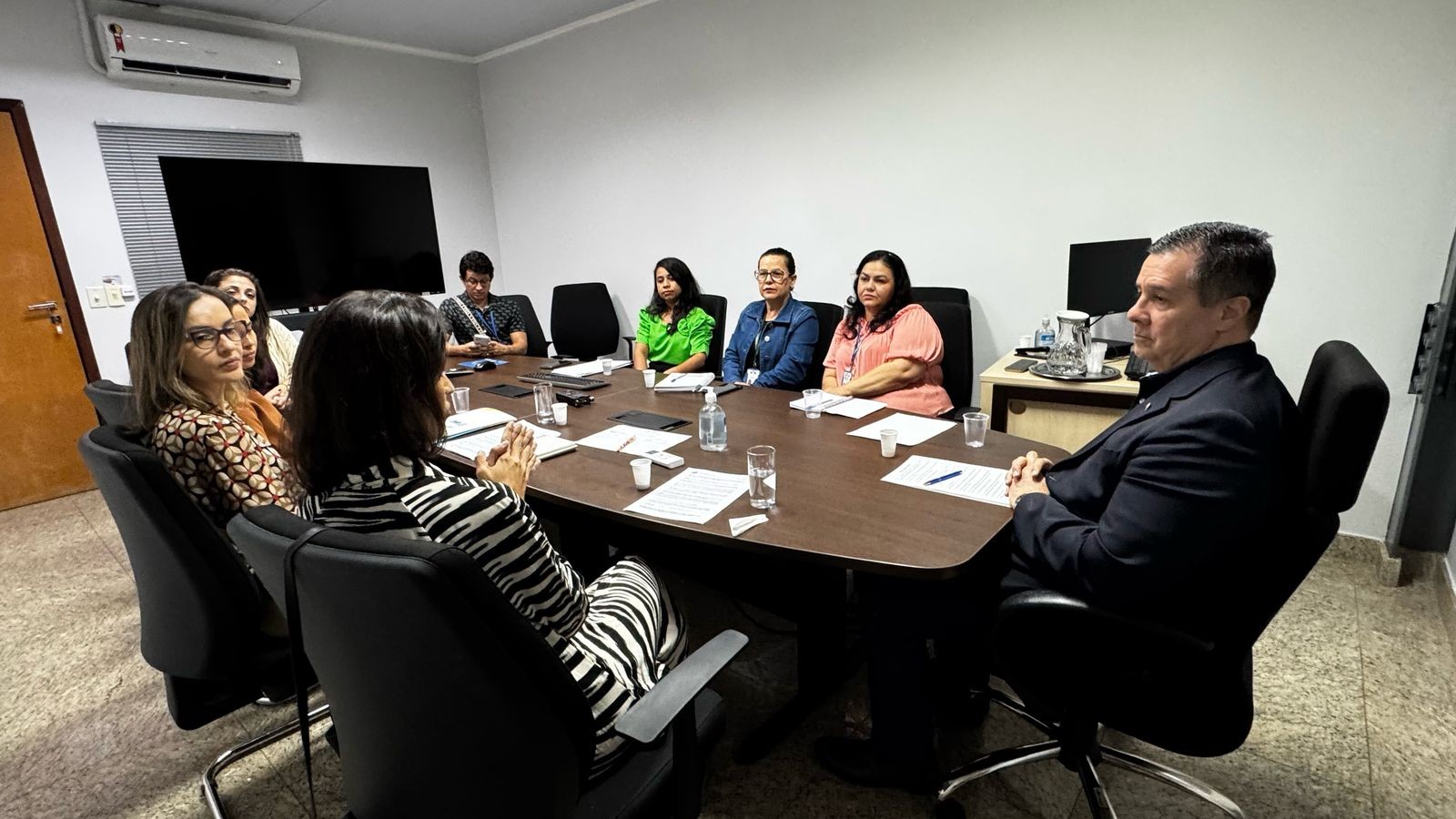 A reunião foi realizada na sede do MPTO