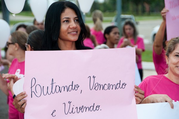 Servidora do MPE presente no ato