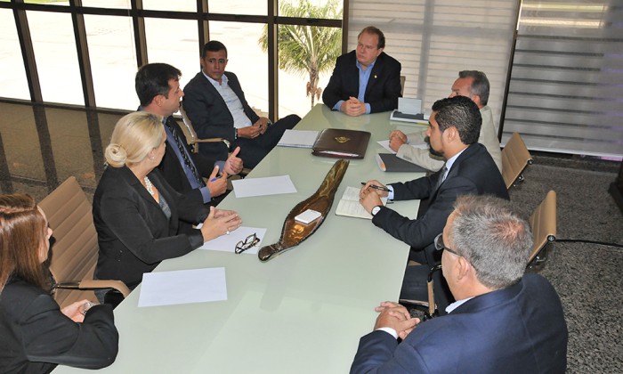 Reunião que discutiu os problemas com o governador