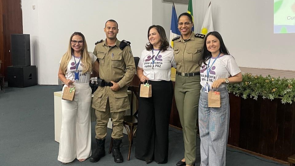 Palestrantes do MPTO e organizadores da atividade realizada no no auditório do Comando-Geral da PMTO