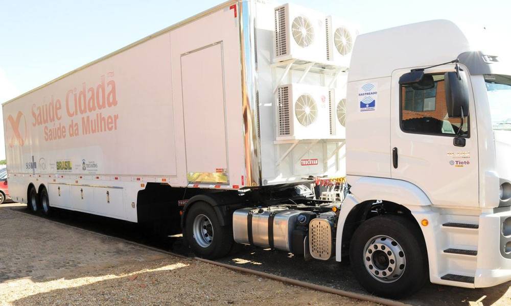 Imagem de carreta da saúde utilizada em 2014 pelo Governo