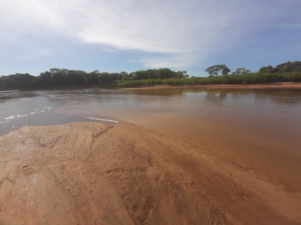 Ano a ano, os rios que compõem a Bacia do Rio Formoso diminuem consideravelmente a sua vazão no período de estiagem.