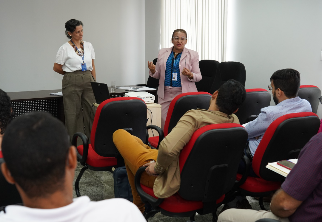 O projeto também contou com a exposição da coordenadora pedagógica do Cesaf-ESMP, Cleivane Peres dos Reis, e da coordenadora de extensão do órgão, Seila Pugas.